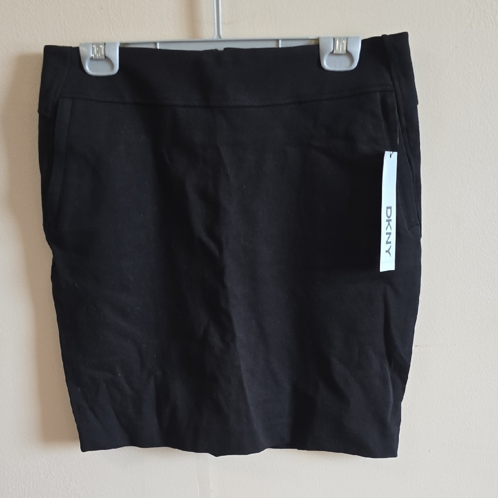 DKNY Classic Black Mini Skirt